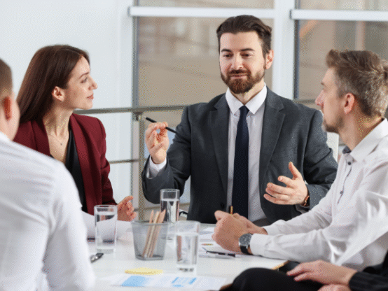 HR consultant meeting with business team discussing HR outsourcing in Australia